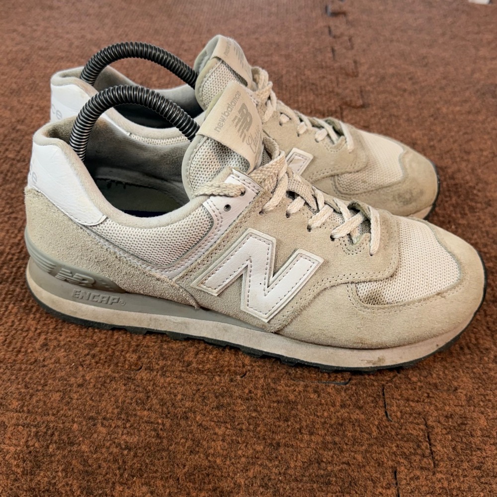 New Balance 574 Classic Nimbus Cloud Grey White Sneakers WL574EVW Womens 8.5 B-